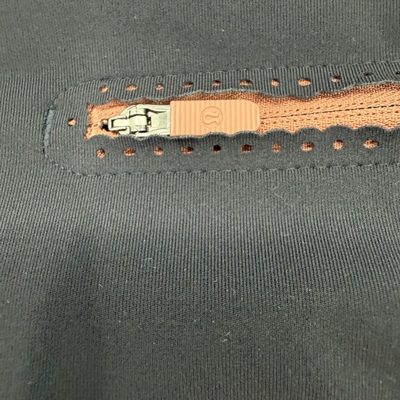 LULULEMON LUXTREME SMOOTH STRIDE CROPPED CAPRI LEGGINGS HENNA BLACK SIZE 6 - Picture 8 of 9